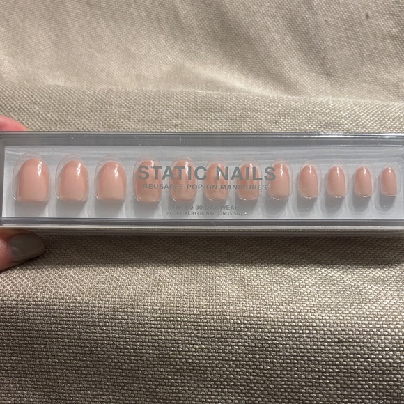 Static Nails Other - Static Nails Reusable Pop-On Manicure